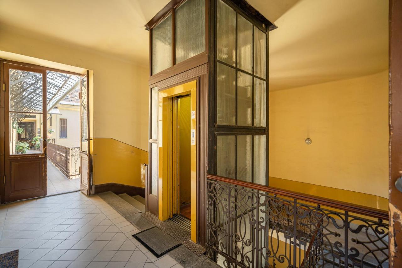 Sky Way Apartment Budapeszt Zewnętrze zdjęcie